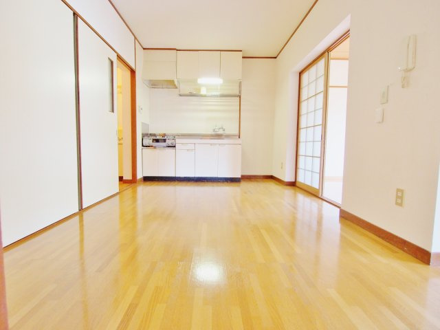 メゾン森川の居間・リビング