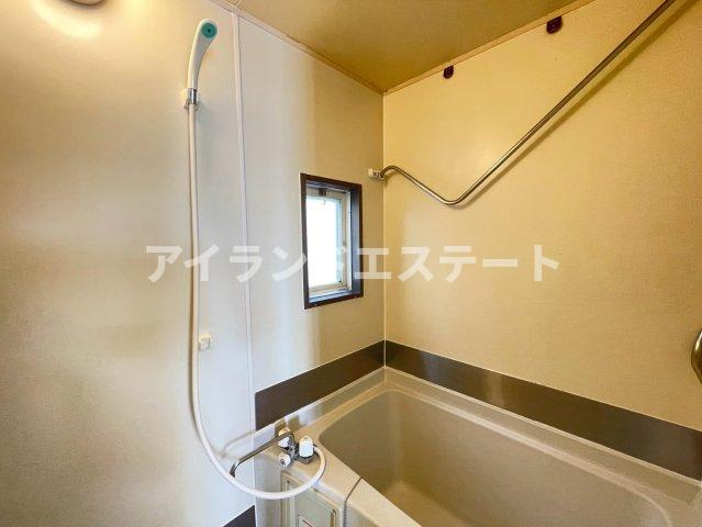 ヒルズK　4方角部屋　南向き　全室2面採光の浴室