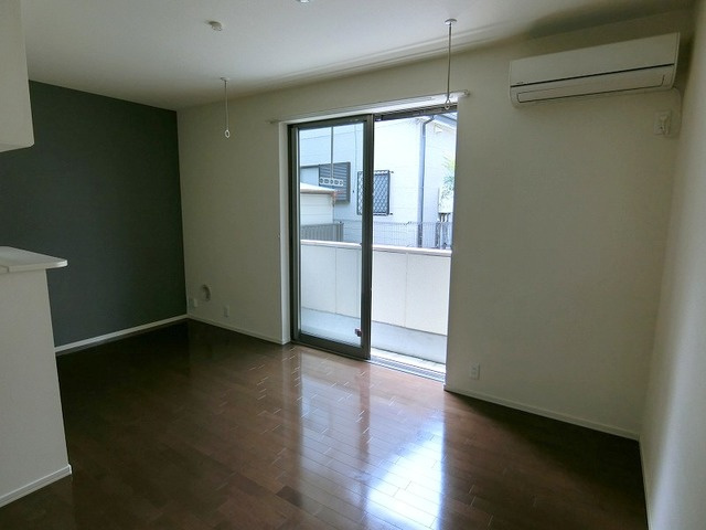 立川市柴崎町１丁目の賃貸マンションの居間・リビング|★角部屋★24時間管理サポート★