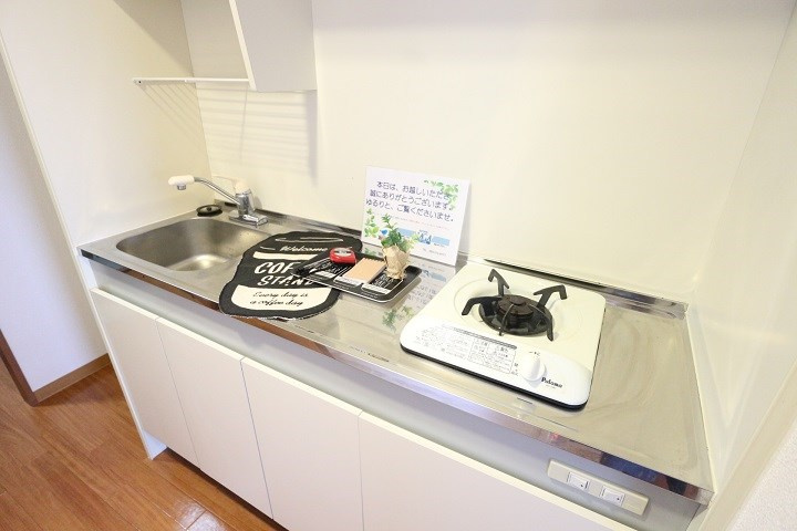 ＨＡＭＩＥＬ　ＫＯＫＵＲＡ のキッチン