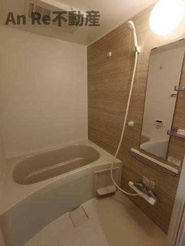 川口市戸塚４丁目の賃貸マンションの浴室|別部屋イメージ写真
別部屋イメージ写真