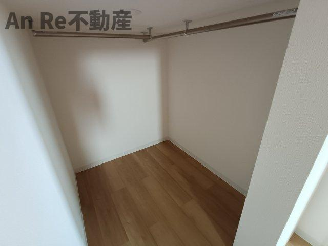 川口市戸塚４丁目の賃貸マンションの収納