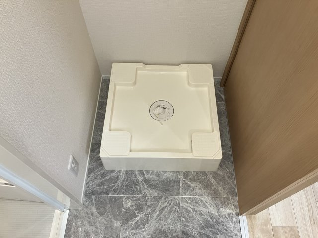 豊中市本町４丁目のアパートの洗面所