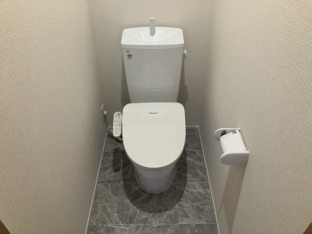 豊中市本町４丁目のアパートのトイレ