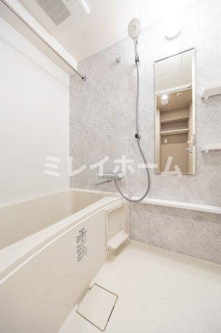 デュオフラッツ大森Eastの浴室