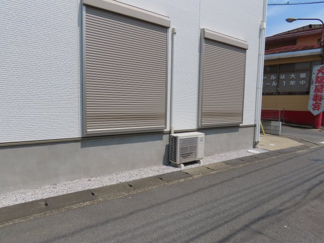 坂戸市中富町売地の前面道路含む現地写真