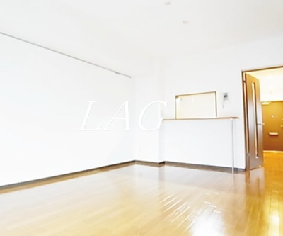 【居間・リビング】 | メトロステージ一ツ家 | 洋室のお部屋です。