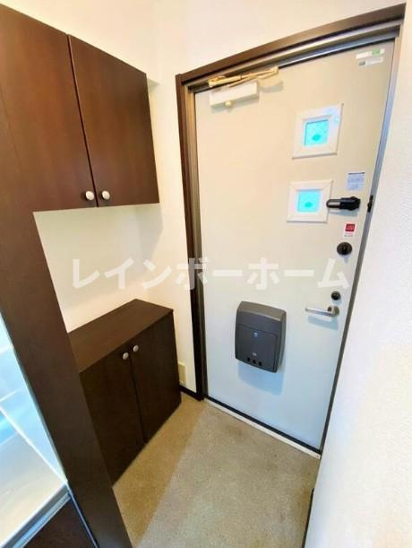 ブラン　ラトゥールⅠの玄関