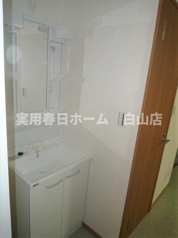 【洗面所】