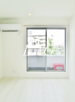 【居間・リビング】 | ＮＳＧＡＴＥ南小岩 | 洋室のお部屋です。