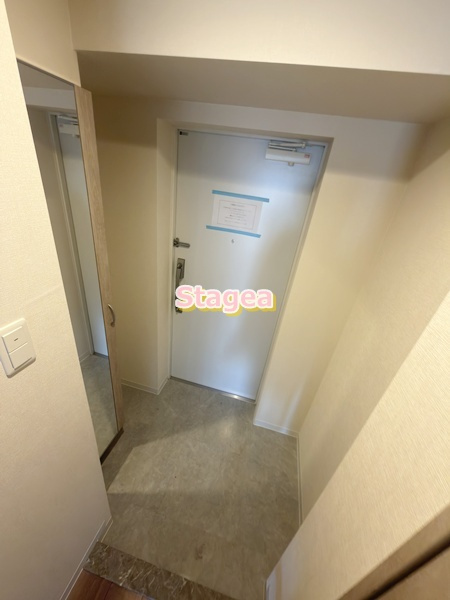 CEREZO TOKIWA st.の玄関