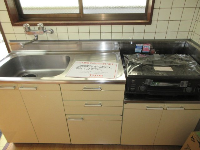 スエヒロハウスのキッチン|別部屋の参考写真です。