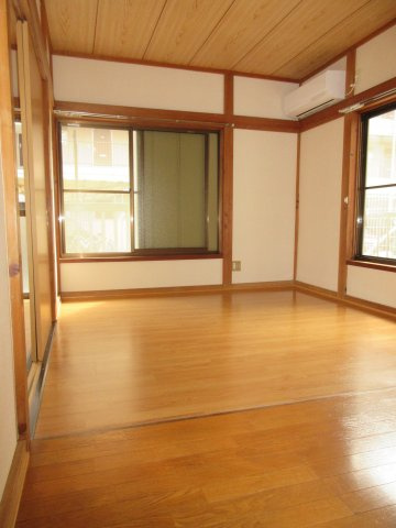 スエヒロハウスの寝室|別部屋の参考写真です。