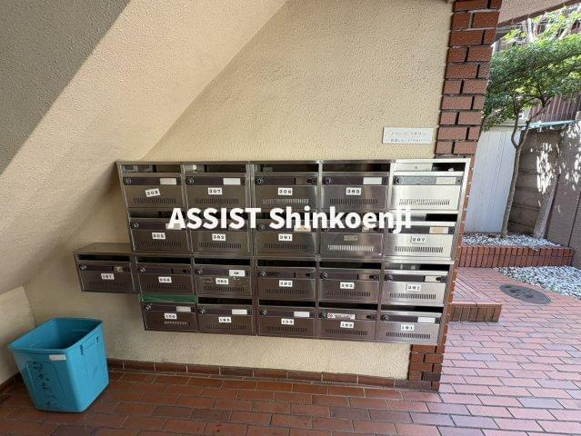 コーポあかねのエントランス