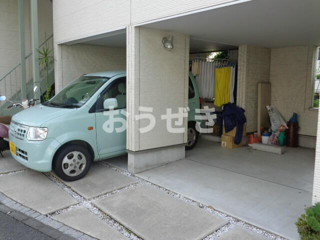 ｔｈｅ　Ｇａｌｌｅｒｙ　ＮＩＳＨＩＹＡの駐車場