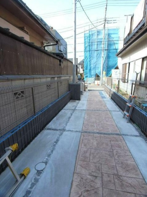 リブリ・Junoのその他|建物までの道です