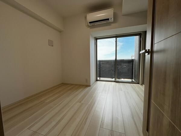 アーバンパークお花茶屋の居間・リビング