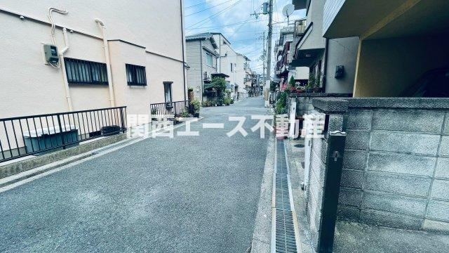 【周辺】 | 六万寺町１丁目貸家