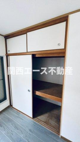  | 六万寺町１丁目貸家