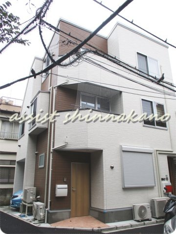 CBハウス