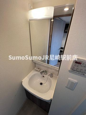 アドバンス大阪ヴェンティ の洗面所