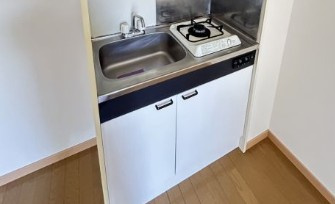 横浜市港北区鳥山町のアパートのキッチン