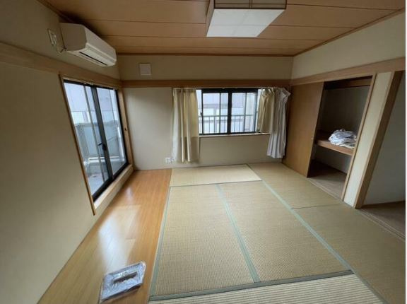 本町６丁目貸家の和室