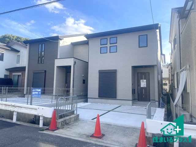 ★京都市伏見区日野西大道町　新築一戸建て