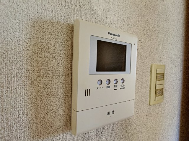 直方市大字頓野のアパートのセキュリティ