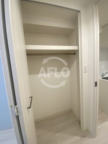 プレサンス大国町アドロッソの収納|プレサンス大国町アドロッソ　クローゼット