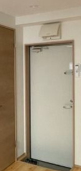 アーバンプレイス新宿落合Ⅲの玄関