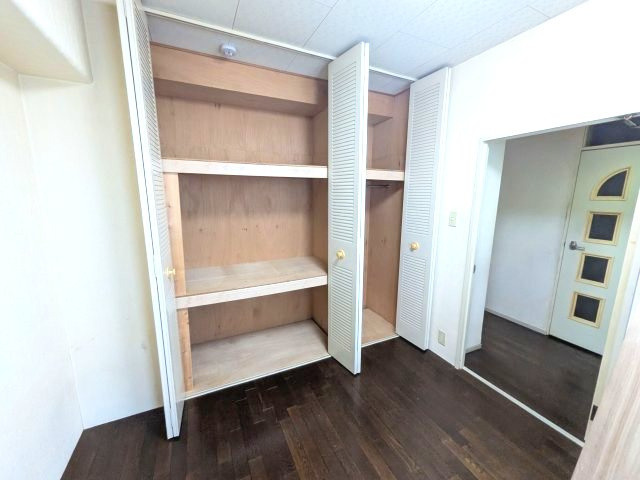ファミリープラザ泉北光明池B棟6階の収納