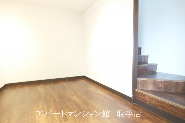 フラット白山第一の居間・リビング|類似タイプ