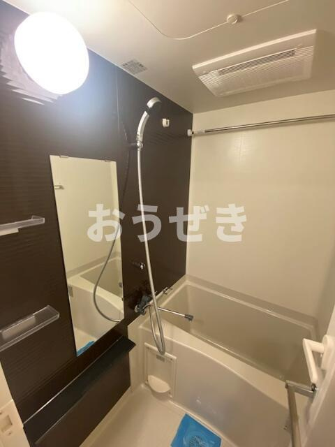 ＭＡＸＩＶ横浜南ＤＵＥの浴室