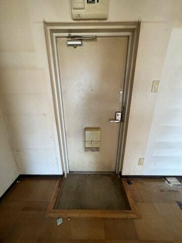 ＣＡＳＡ　ＶＩＯＬＥＴＴＥの玄関