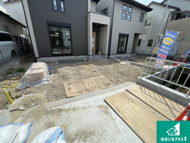 京都市伏見区日野西大道町　新築一戸建ての外観|現在建築中！落ち着いた街並みで新生活を始めることが出来そう！周辺の物件も併せてご紹介させて頂きます！