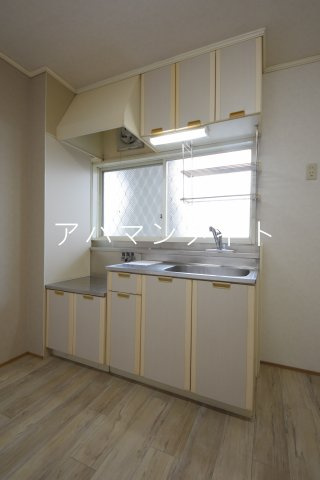 【キッチン】 | シティハイムＳＡＫＡＥ2 | お料理しやすいキッチンです