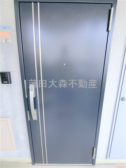 アイディ平和島の玄関