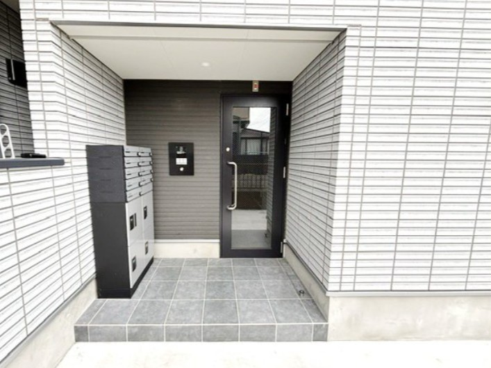 GRADUS南大塚のエントランス