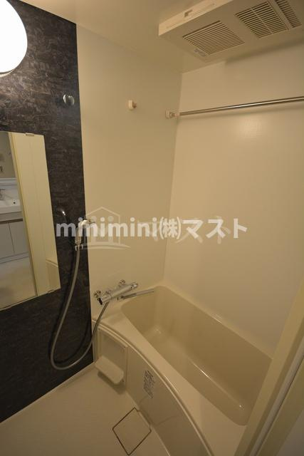 エグゼ難波南Ⅵの浴室