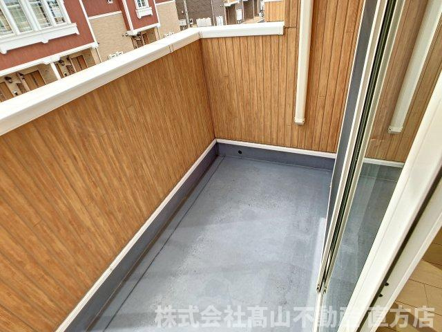 北九州市八幡西区木屋瀬東４丁目のアパートのバルコニー