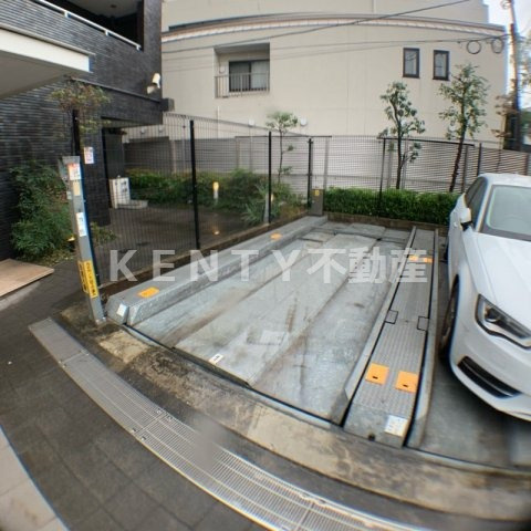 【駐車場】 | リバーレ蒲田仲六郷 | 駐車場完備です