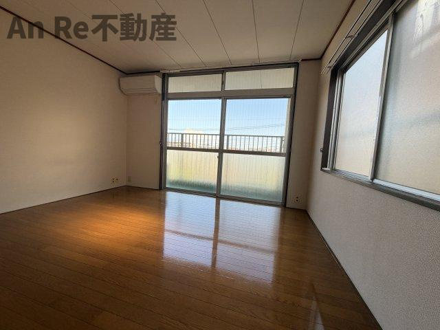 大和マンションの洋室