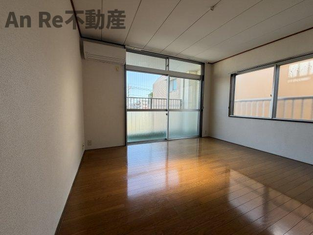 大和マンションの居間・リビング