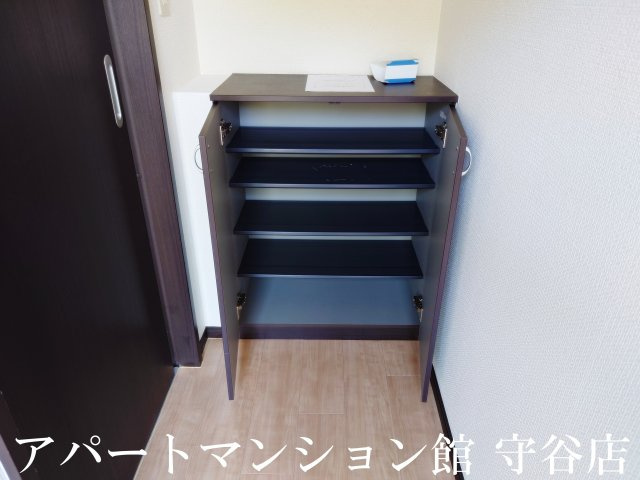 ＣＬＡＩＲ ＪＵＮの収納