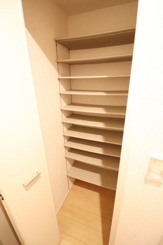 サザンクロスwestの収納