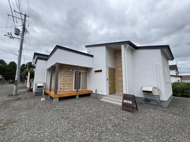 帯広市西17条北1丁目　新築戸建