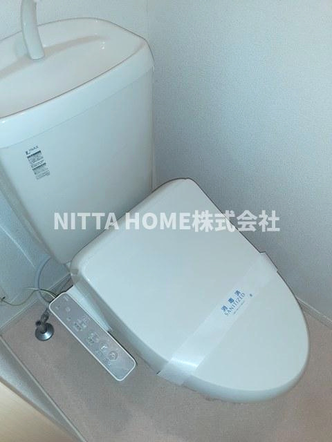 メゾンフランDのトイレ|もちろん、ウォシュレット付き◆