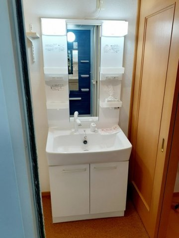メゾンドアヴェニューＧの洗面所