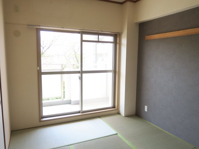 フジヴェール法連寺山の寝室